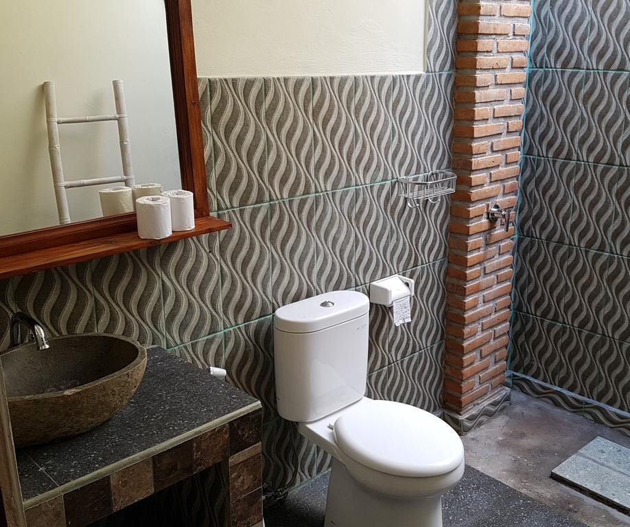 Enak Bungalow آميدْ المظهر الخارجي الصورة